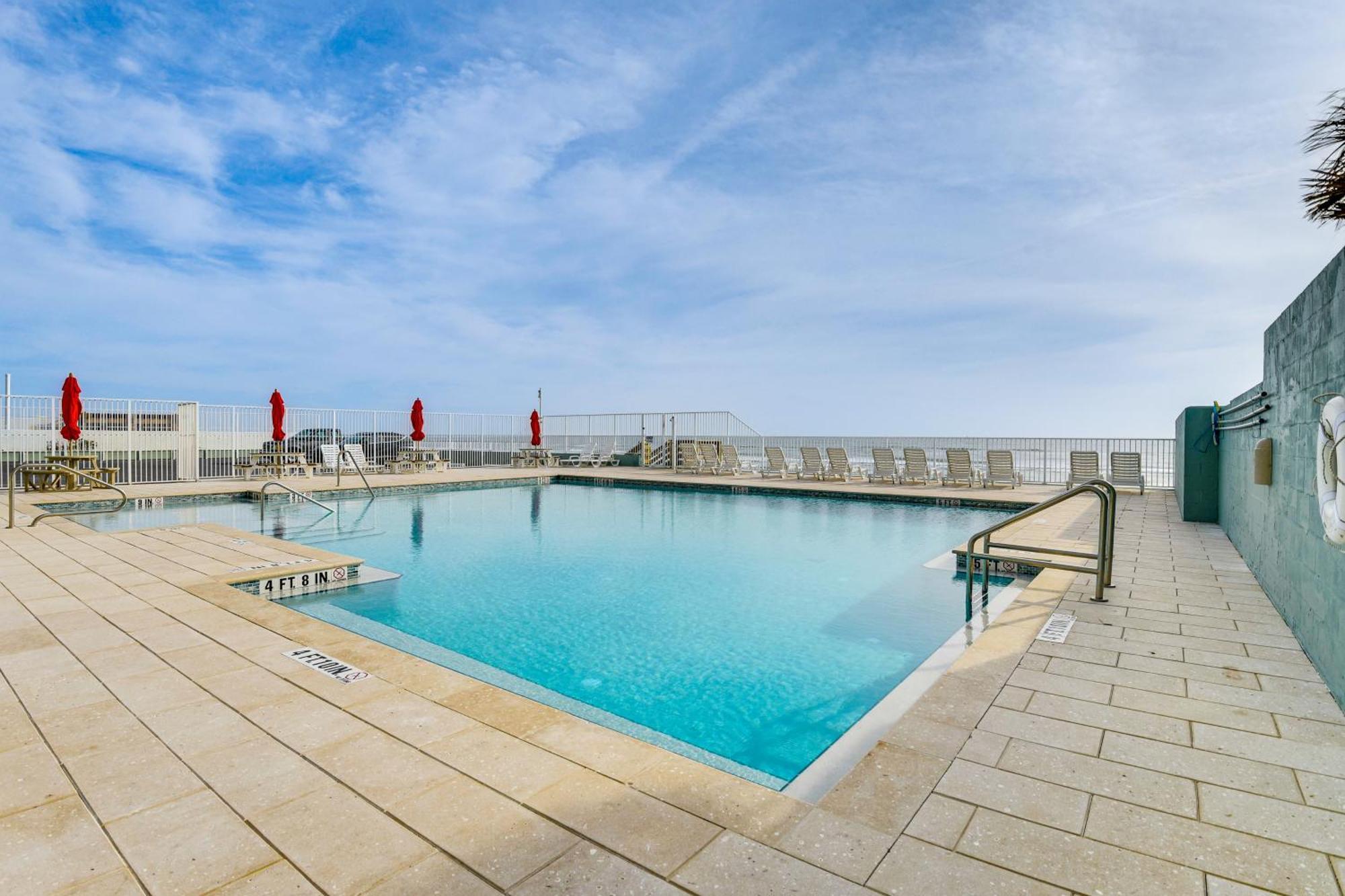 Updated Daytona Beach Oceanfront Studio! Extérieur photo